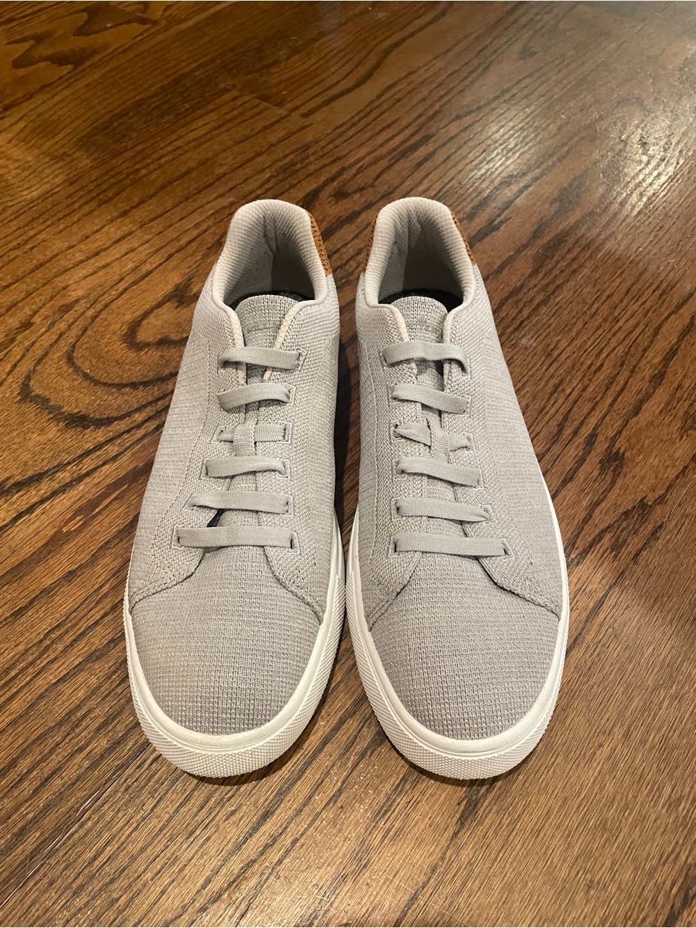 Peter Millar Men's Low-Top Sneakers in Light Gray